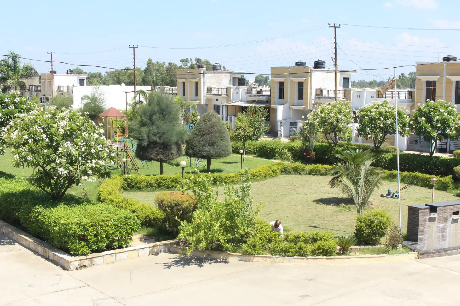 Exterior Image 46: Prakash County