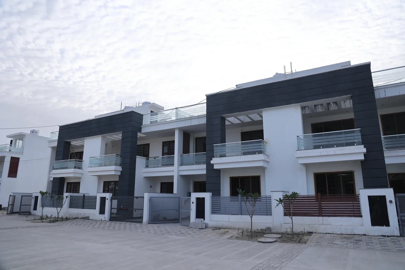 Exterior Image 4: Prakash Nilayam